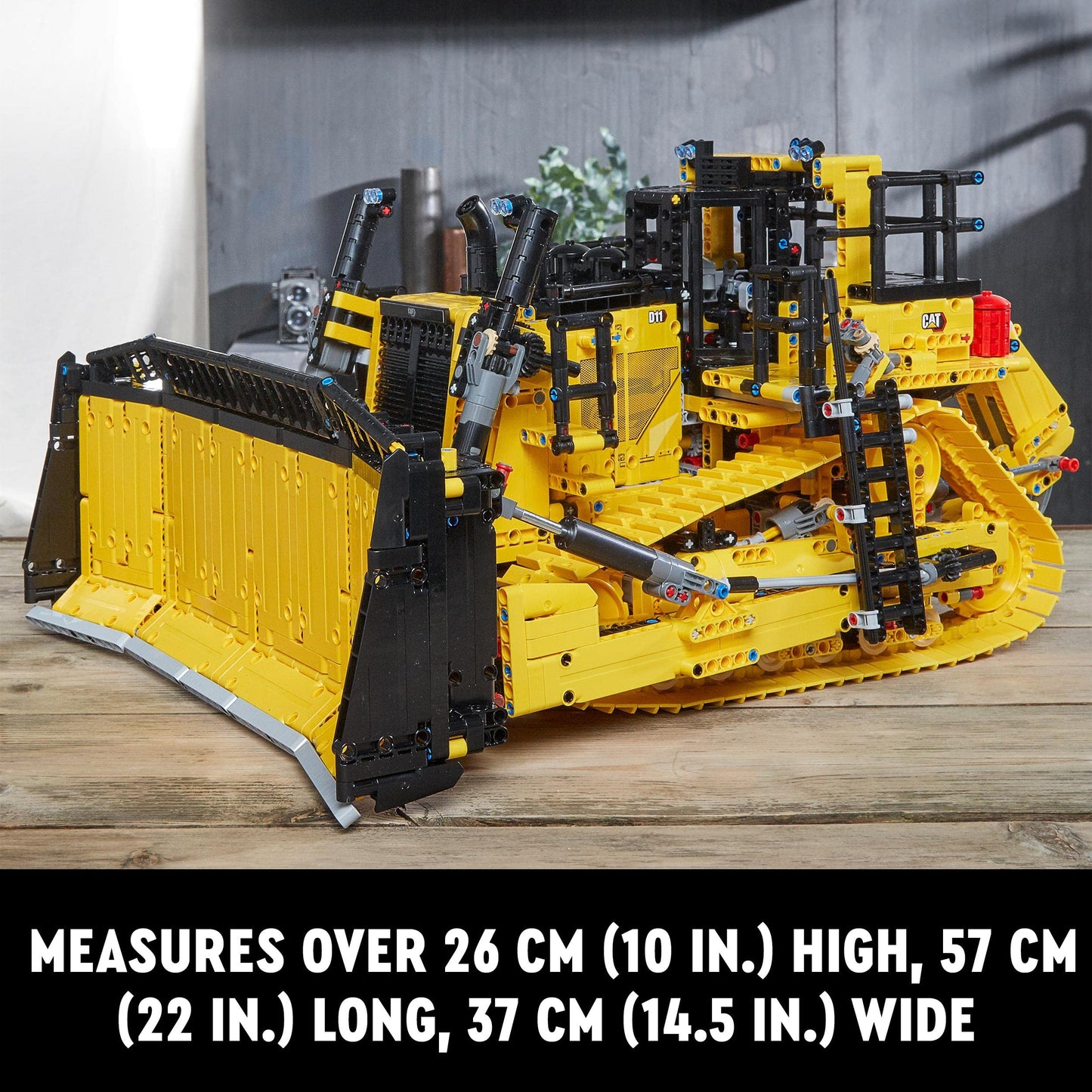 LEGO 42131 Technic App-Controlled Cat D11 Bulldozer, Model Building Set for Adults, Remote Control Construction Motor Vehicle, Gifts for Men, Women, Him or Her