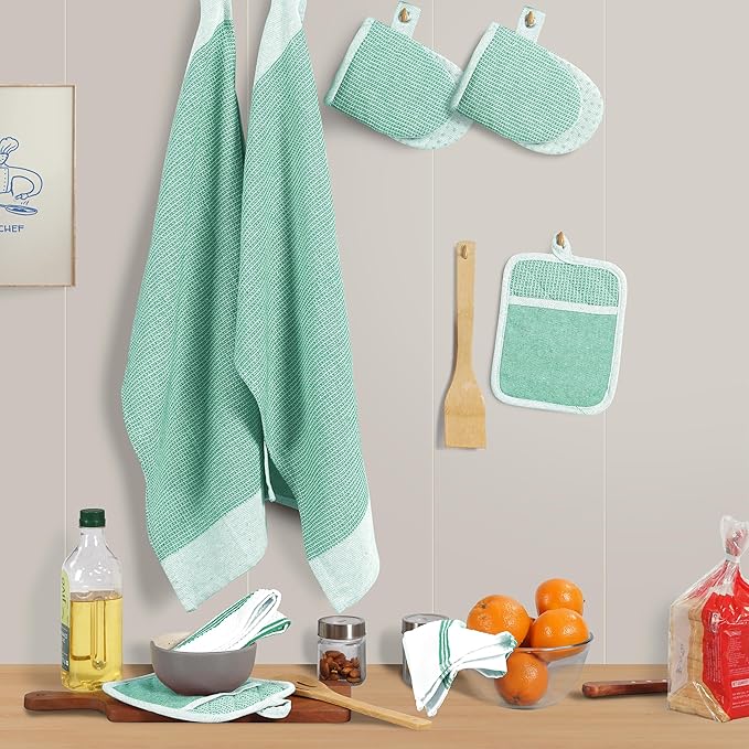 Casa Platino Potholders & Oven Mitts Heat Resistant, 8-Piece Mini Oven Mitts