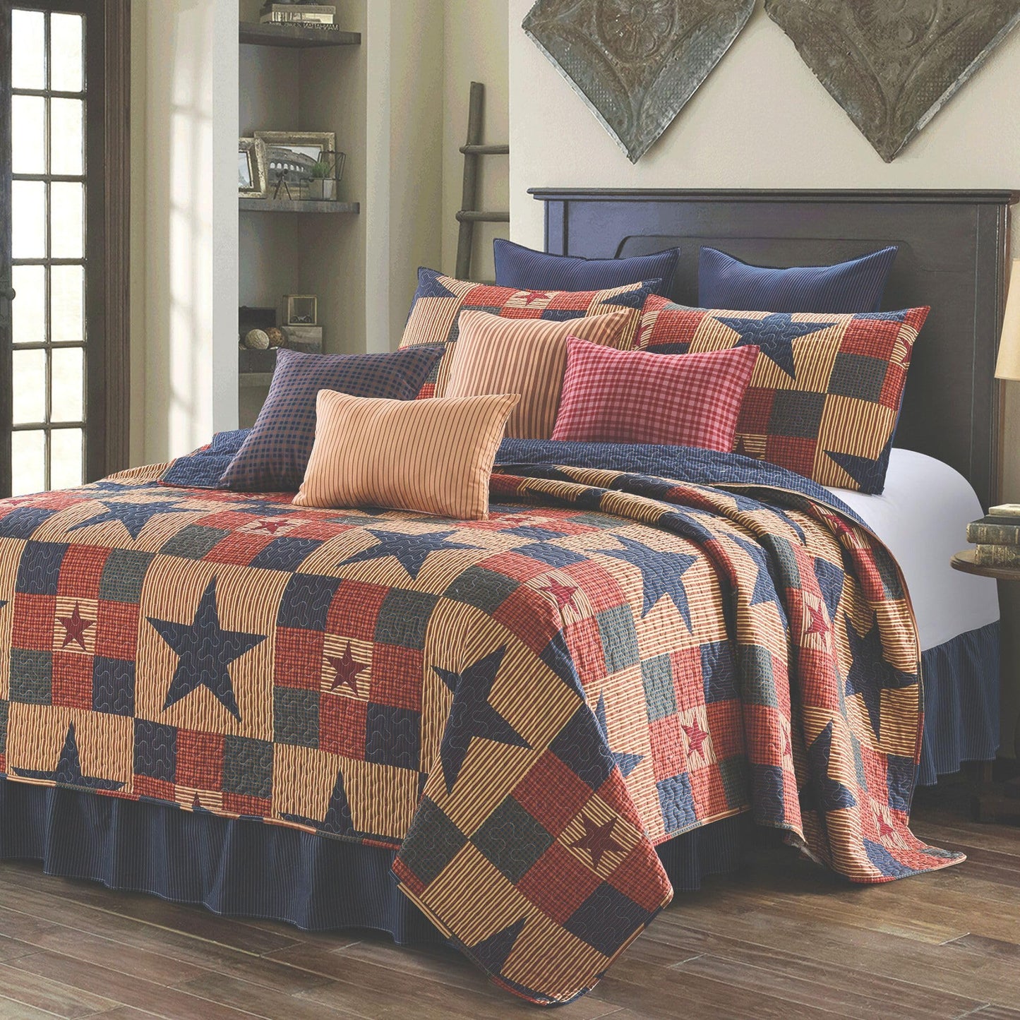 Virah Bella 3 Piece Queen Cabin Quilt Bedding Set - Mountain Cabin Blue - Rustic Country Reversible Patchwork Comforter Set with Decorative Pillow Shams, Blue/Tan