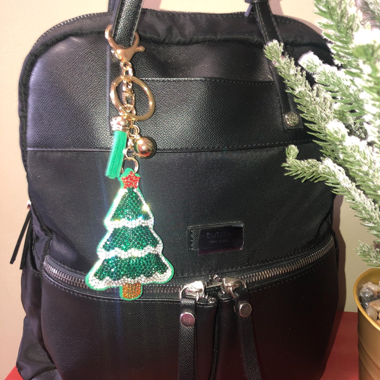 Popfizzy Bling Christmas Tree Keychain - Christmas Gifts for Women & Girls, Stocking Stuffers, Party Favors