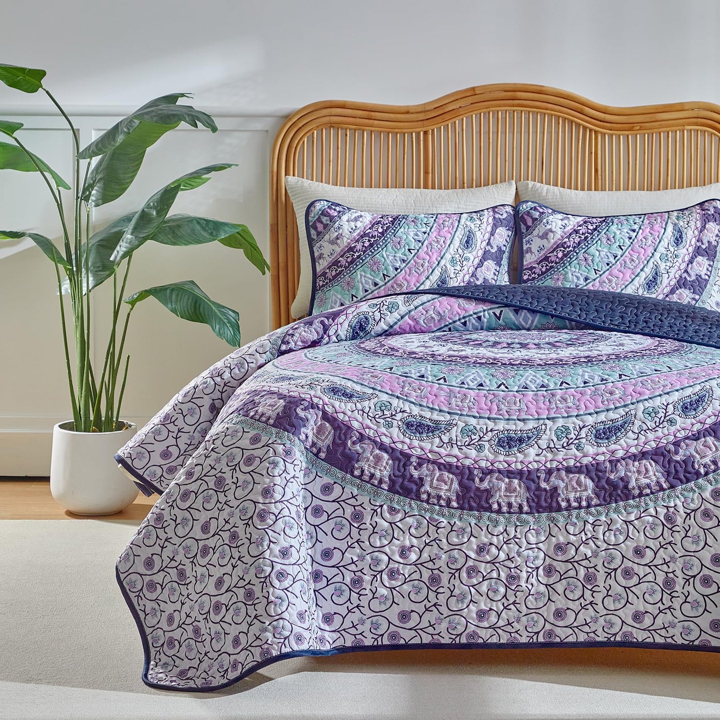 Boho Quilt Set Queen Size - Reversible Bohemian Quilt Bedding Set, 3 Pieces Colorful Lightweight Microfiber Bedspread Purple Elephant Paisley Circle Coverlet Set with 2 Pillow Shams for All Seasons