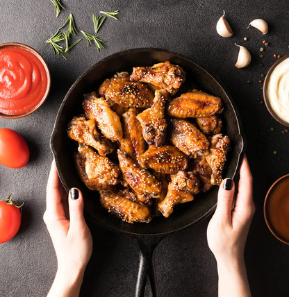 Utopia Kitchen Cast iron Skillets 3 Piece Set, Chefs Pan, Pre Seasoned Cast iron Skillets, 6, 8 & 10 Inches, Easy Use in the Oven, Stove, Grill, or Campfire, Black