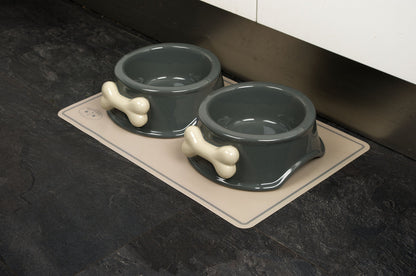 Banbury & Co Non-Slip Dog Food Mat, Waterproof Easy Wipe Clean Food & Water Feeding Mat for Dogs - 45x30cm