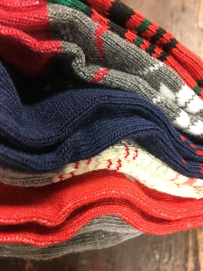 I&S 6 Pairs Crew Socks, Printed Fun Colorful Festive, Crew Sock Women Colorful Fancy Design Soft (Christmas #2)