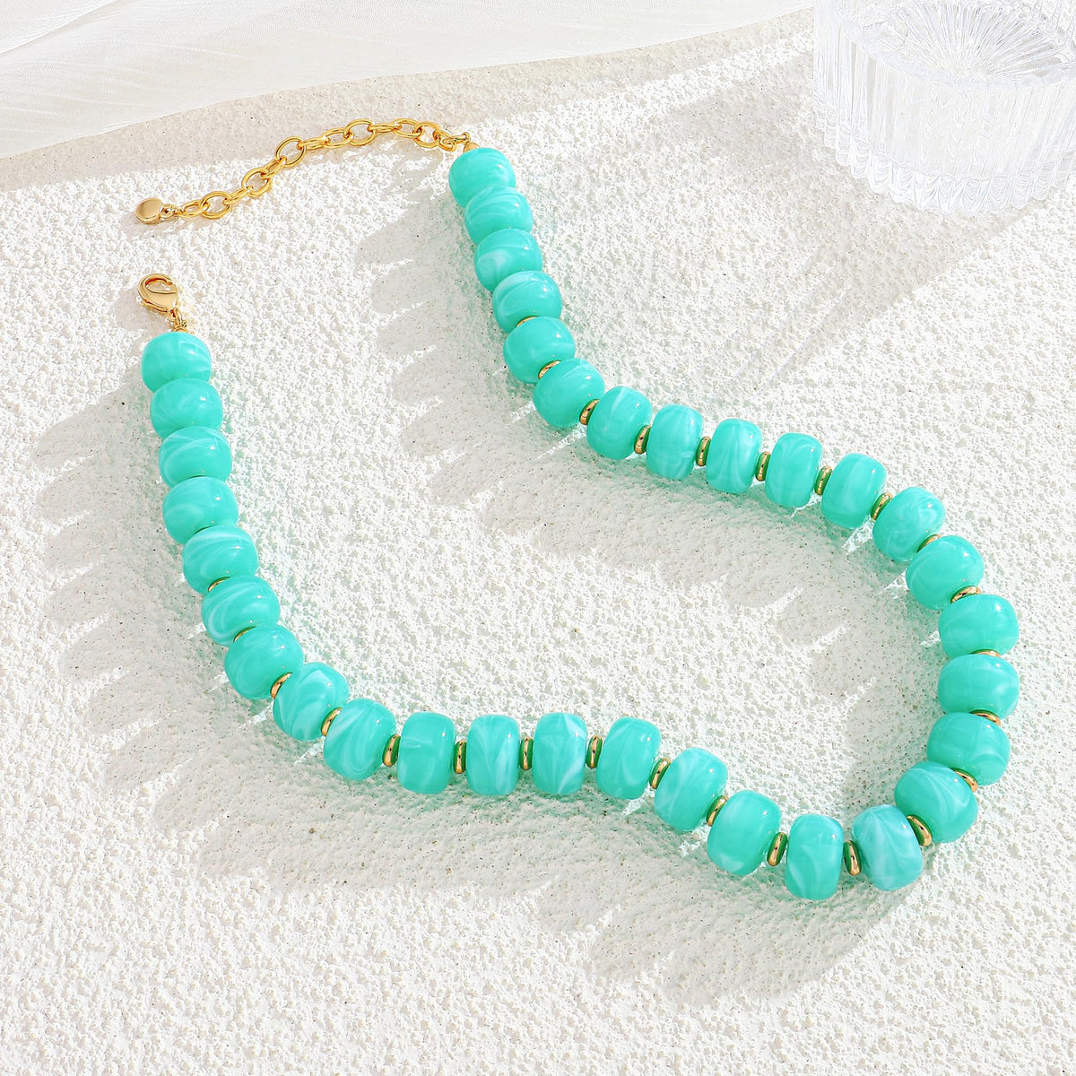 WOWORAMA Chunky Beaded Necklace for Women Lake Blue Resin Beads Choker Necklace Boho Blue Chunky Statement Necklaces Trendy Summer Holiday Jewelry