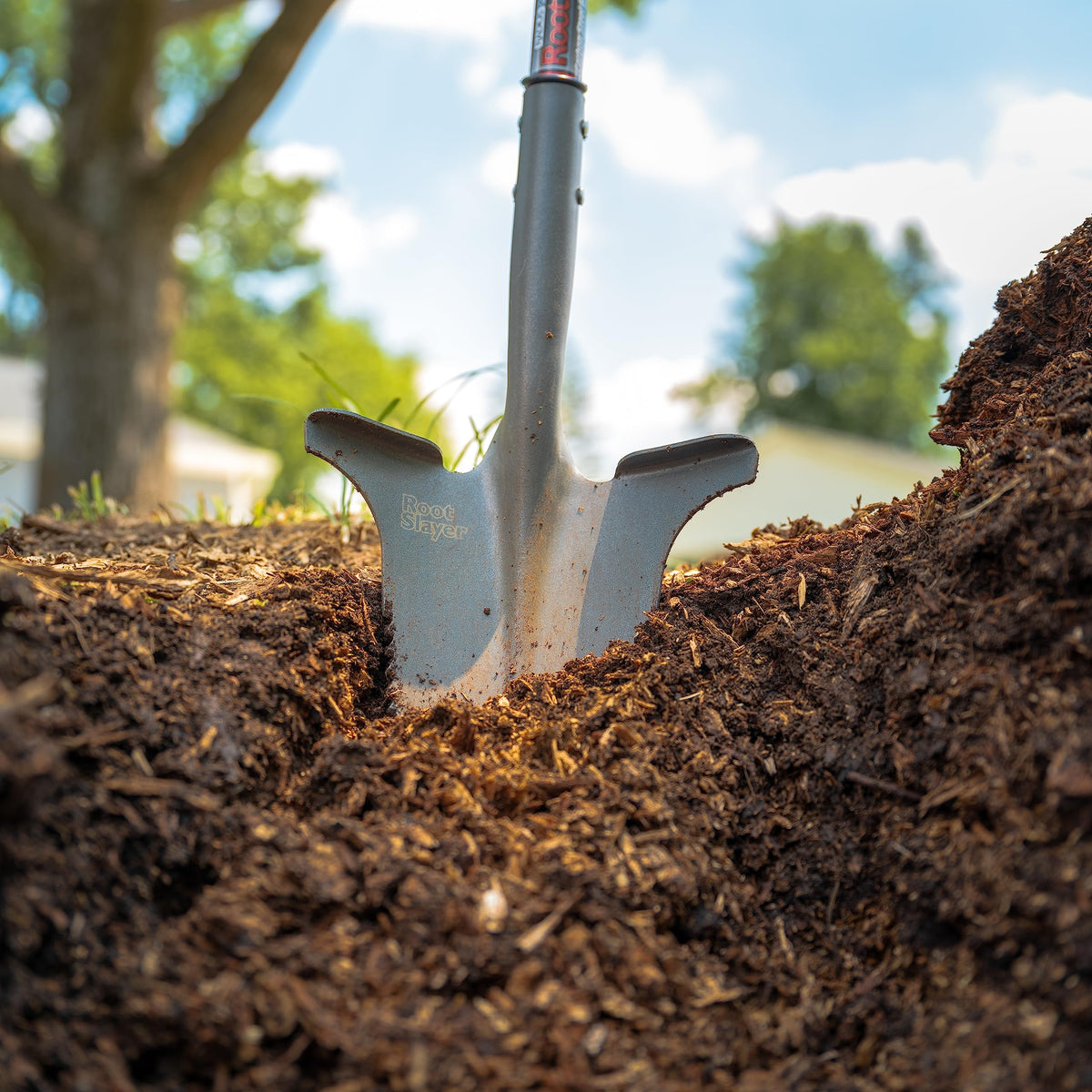 Root Slayer 22311 Nomad Compact Steel Garden Spade for Digging Soil and Root Removal, Portable Tool, Red