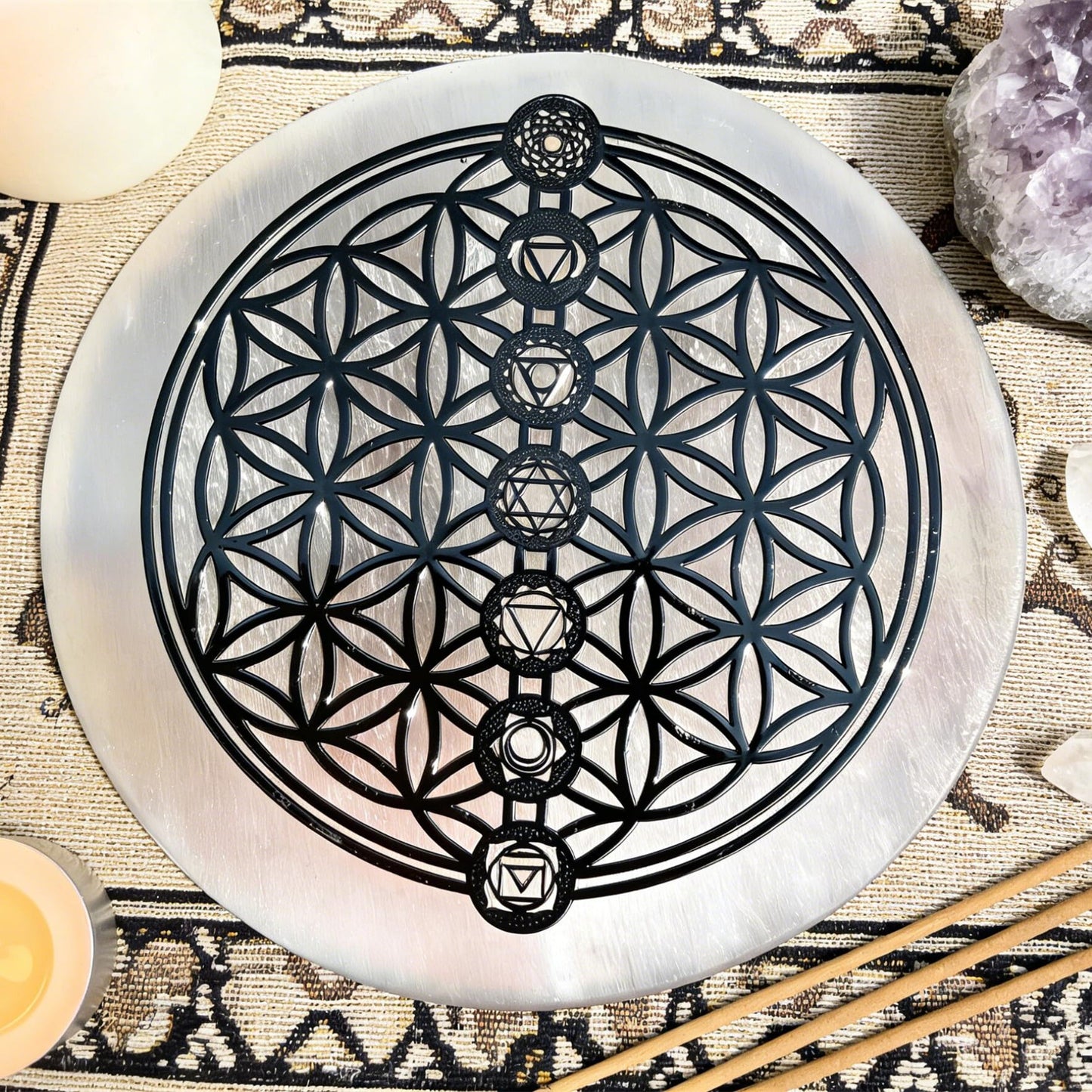 Selenite Crystal Charging Plate Engraved Flower of Life Healing Stones Coaster Round Disc for Home Office Table Decor Crystals and Healing Stones