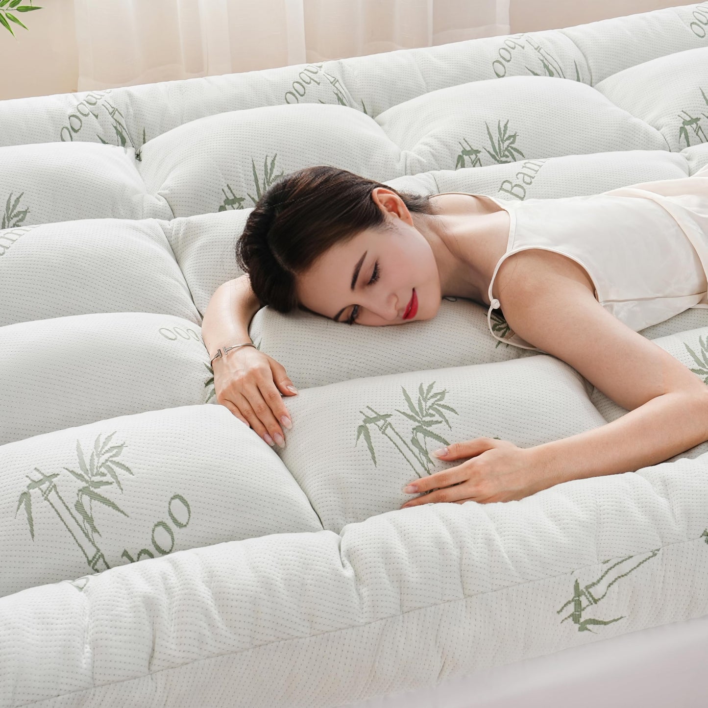 DOWNCOOL 3 Inch King Mattress Topper – Cooling Memory Foam Mattress Topper for Back Pain Relief, Breathable Bamboo Viscose Air Layer, 1600 GSM Fill, Deep Pocket Fits 8–21 Inch