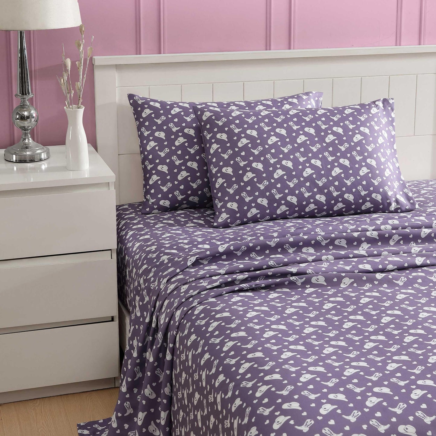 Betsey Johnson - Bed Sheets, 100% Silky Smooth Bedding with Matching Pillowcases, Stain & Wrinkle Resistant, Whimsical Inspired Home Essentials (Cowgirl Disco Purple, Queen)