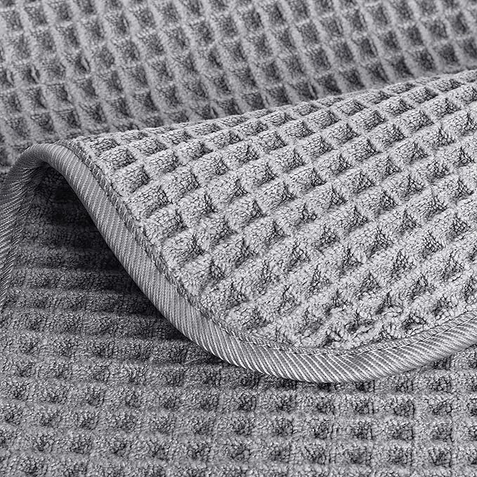 POLYTE 430 GSM Microfiber Lint Free Washcloth Face Towel, 13 x 13 in, 4 Pack