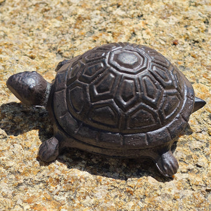SUYAUU Spare Key Hider Turtle Shape, Brown Cast Iron Turtle Key Hidden Garden Decoration Safe Holder for Outdoor Yard Patio, Indoor Home Small Gift Box