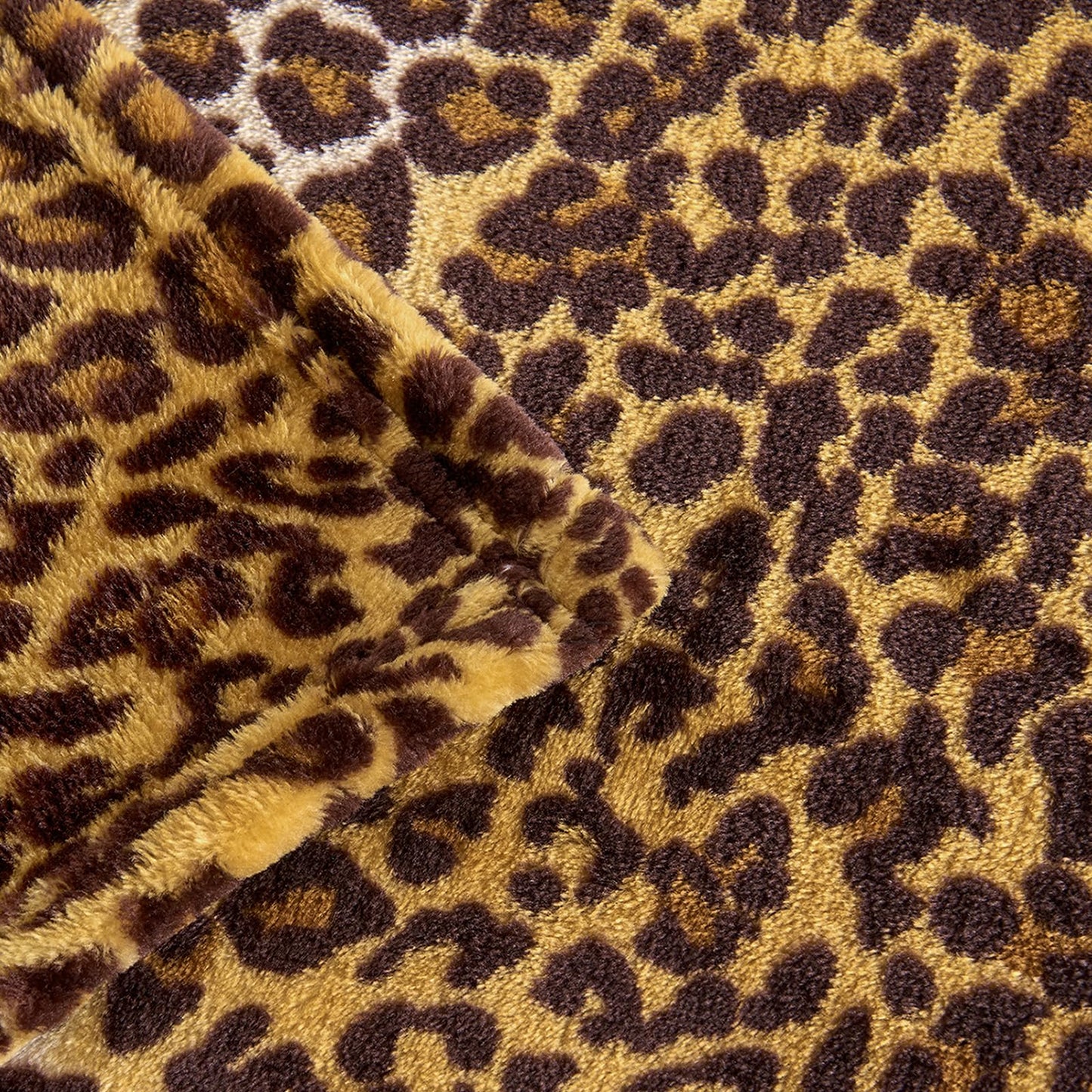 Edenleaf Leopard Print Blanket Fleece Throw for Bed Sofa Travel and Camping, Super Soft Cozy Fluffy Plush Cheetah Print Blanket for All Seasons 50"x60" (Dark Brown)