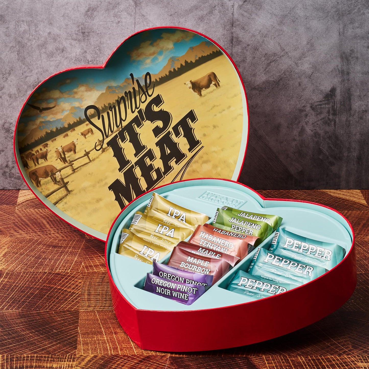 Valentine’s Day Gift for Men – Meat Heart with 14 Beef & Pork Sticks – Heart-Shaped Meat Snack Box for Him, Boyfriend, Husband