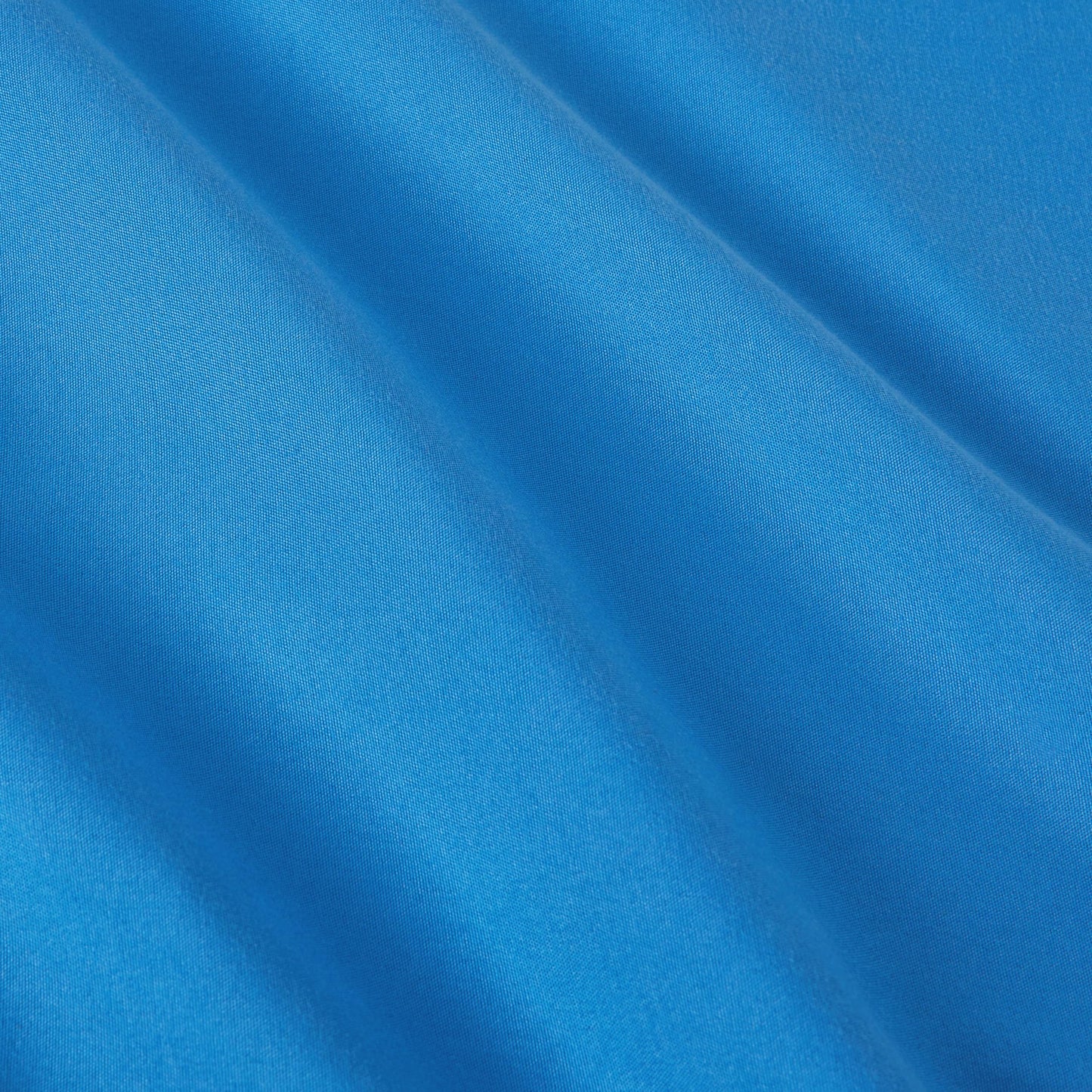 Amazon Basics 5-Piece Microfiber Kid's Bed-in-a-Bag Bedding Set, Twin, Blue, Solid