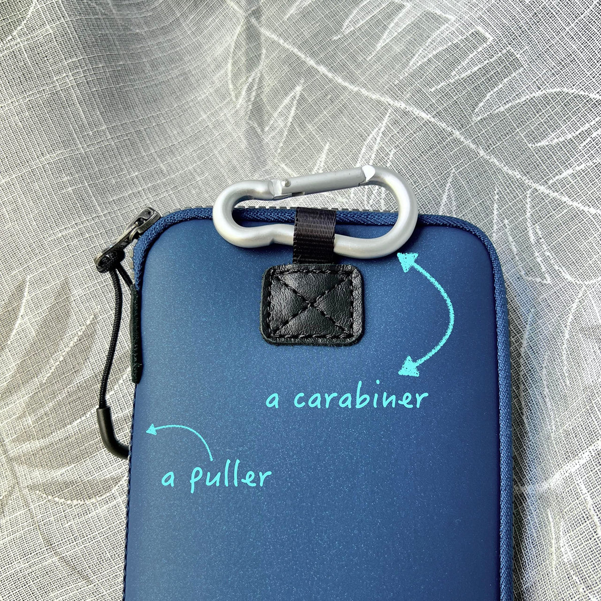 OneJoy Neoprene Phone Pouch, Lightweight Protective Cellphone Sleeve with Large Zipper Opening, Inner Pocket, Thermal Insulated, Durable Cell Phone Carrier for iPhone & Smartphones [ Navy ]