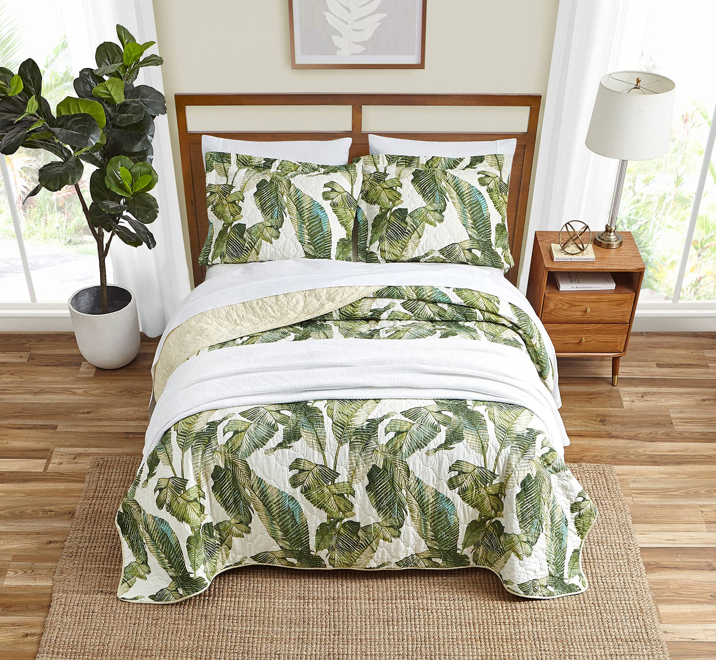Tommy Bahama - Queen Quilt Set, Reversible Cotton Bedding with Matching Shams, Soft All Season Bedspread, Coastal Bedding Set (Fiesta Palms Green, Queen)