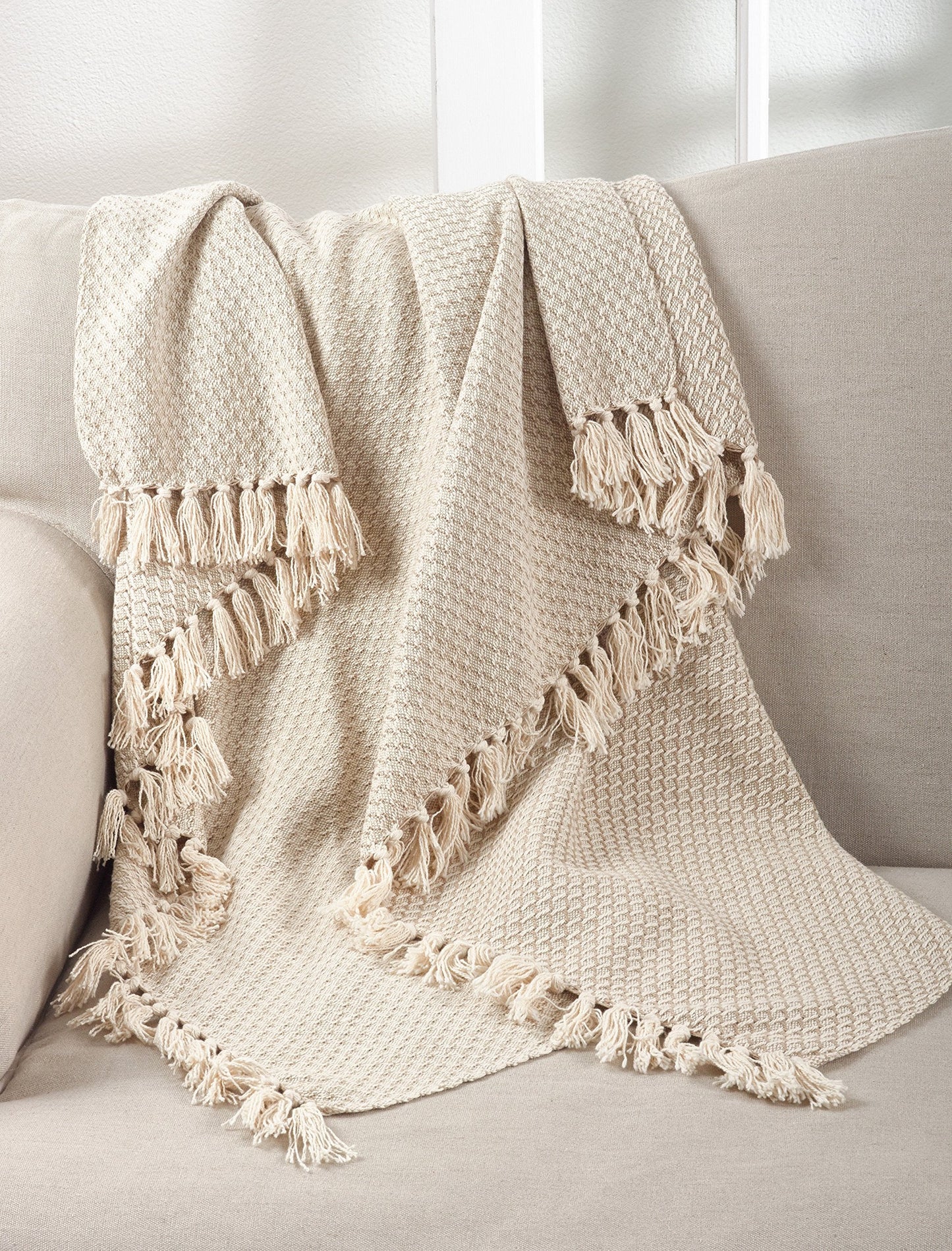 SARO LIFESTYLE Classic Tassel Trim Cotton Throw Blanket, Natural, 50"x60"